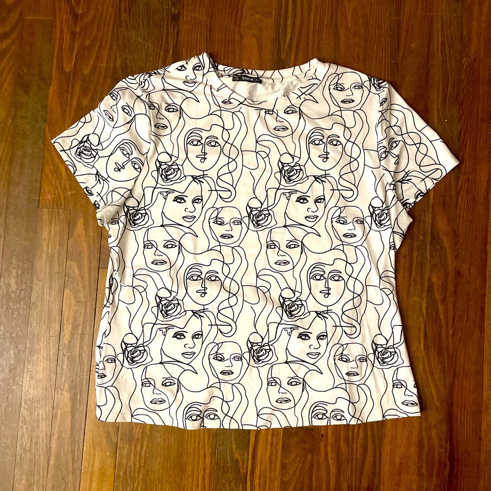 Plus Size Faces Top 2x/4x